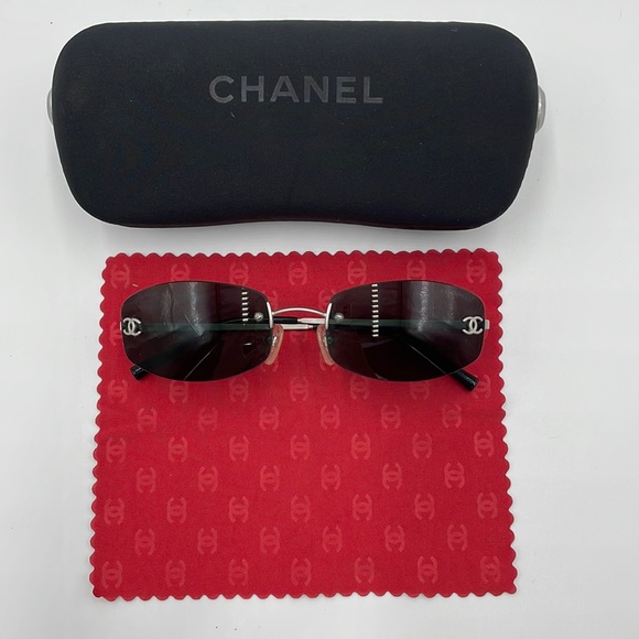 CHANEL Accessories - SALE🔥 Chanel 90s Mini CC Dark Tint Sunglasses